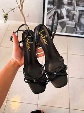 Lulu's Black Strappy Bow Heels
